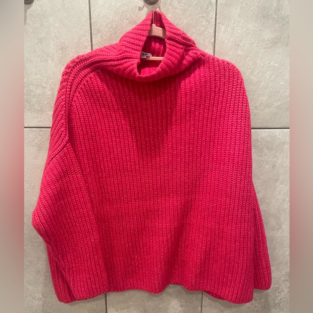 525 Margot oversized sweater NEVER WORN